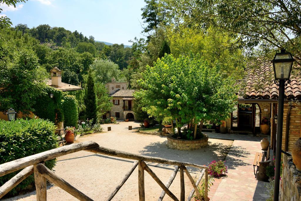 Le Querce Di Assisi Guest House Piano Delle Pieve Bagian luar foto