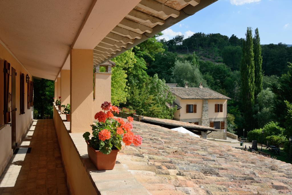 Le Querce Di Assisi Guest House Piano Delle Pieve Bagian luar foto